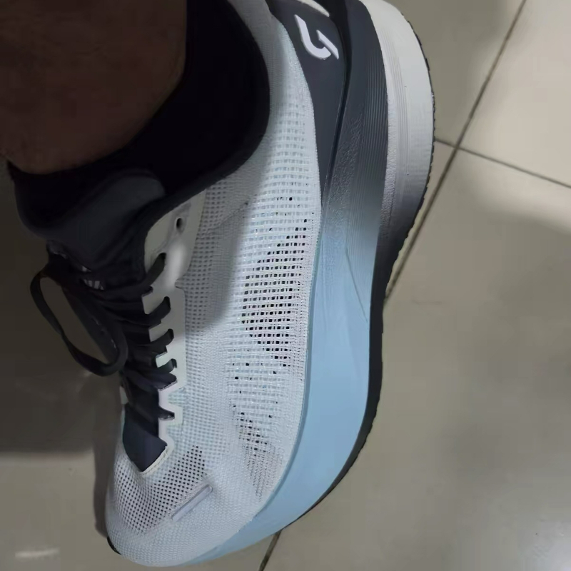 DYNAFISH Xiao Nian Running Sho - Women'S Shoes Vs Men'S 评论和价格